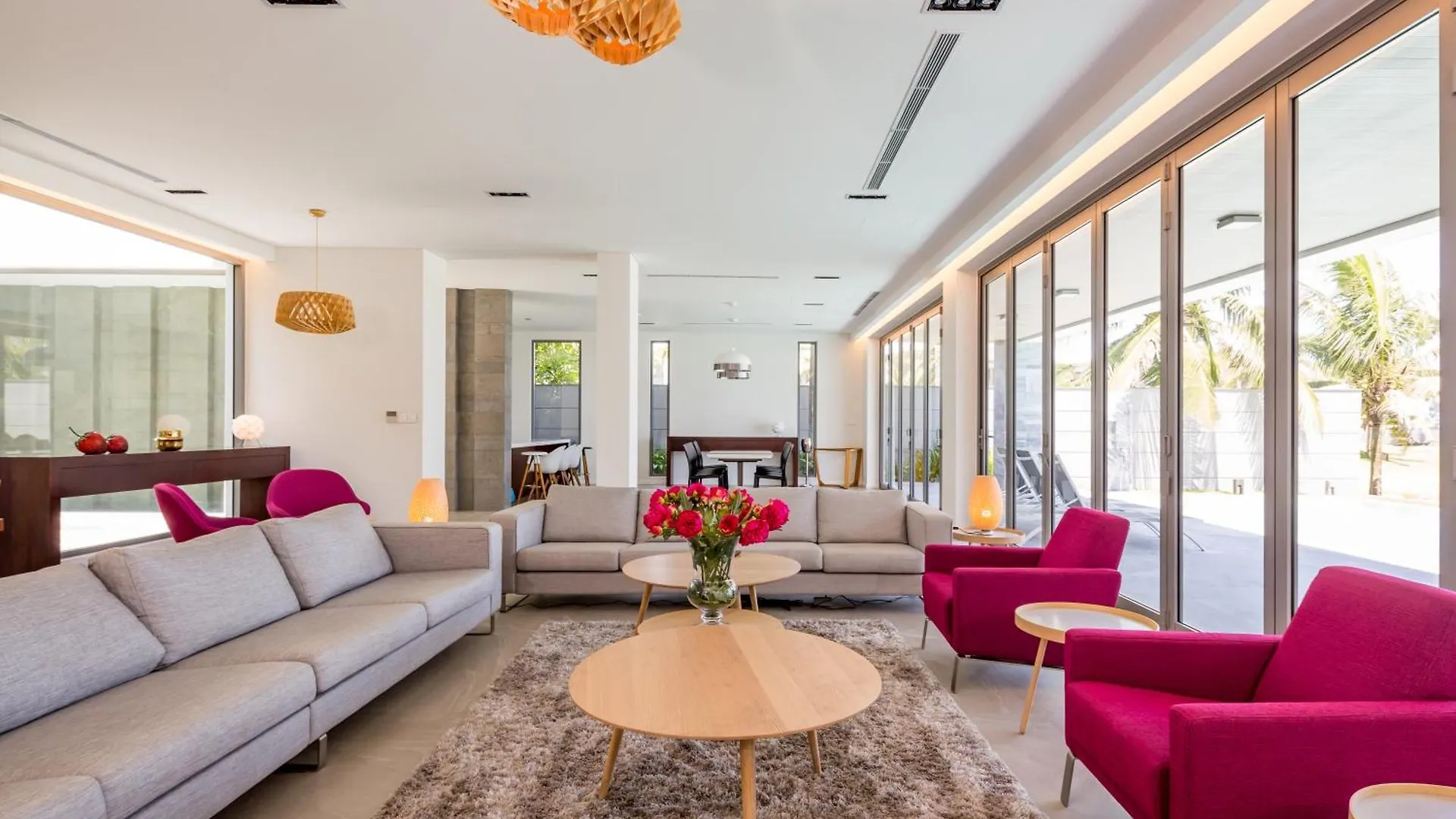 Ocean Villa - Idc White House Da Nang