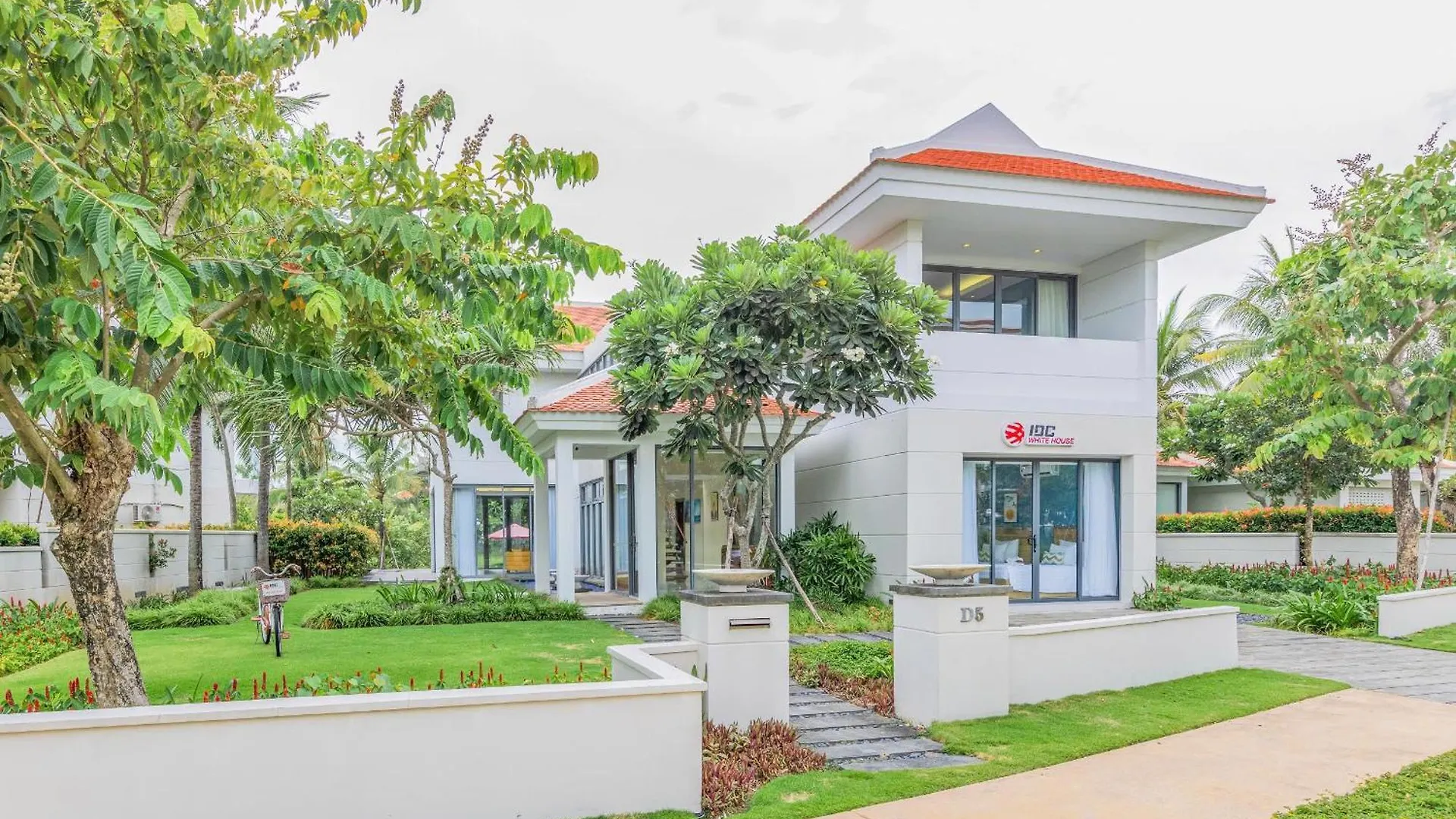 Ocean Villa - Idc White House Da Nang