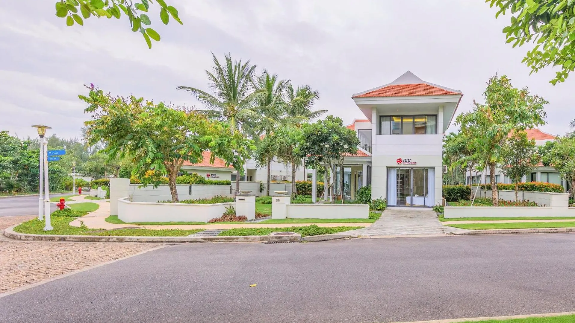 Ocean Villa - Idc White House Da Nang