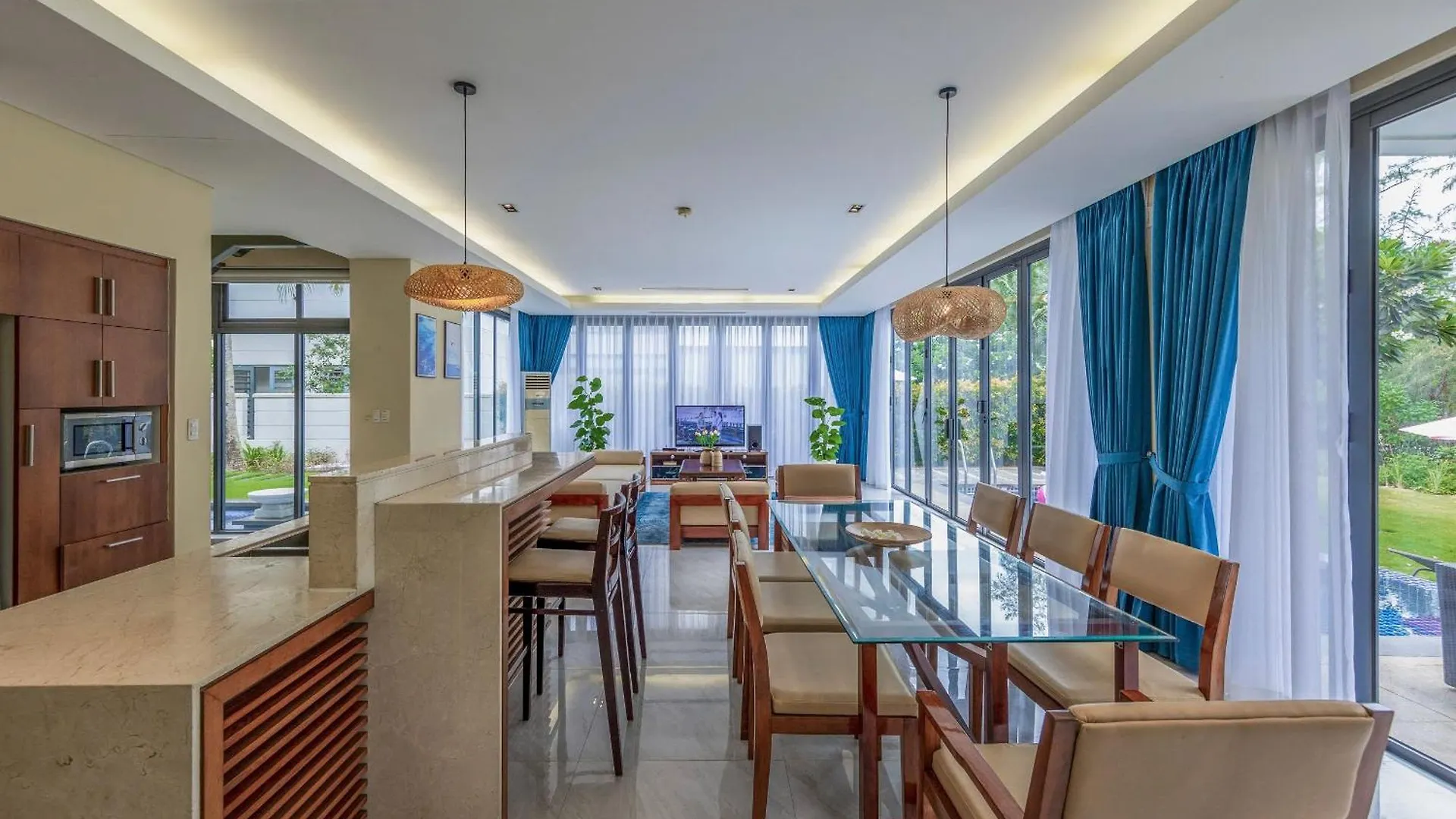 Ocean Villa - Idc White House Da Nang 0*,
