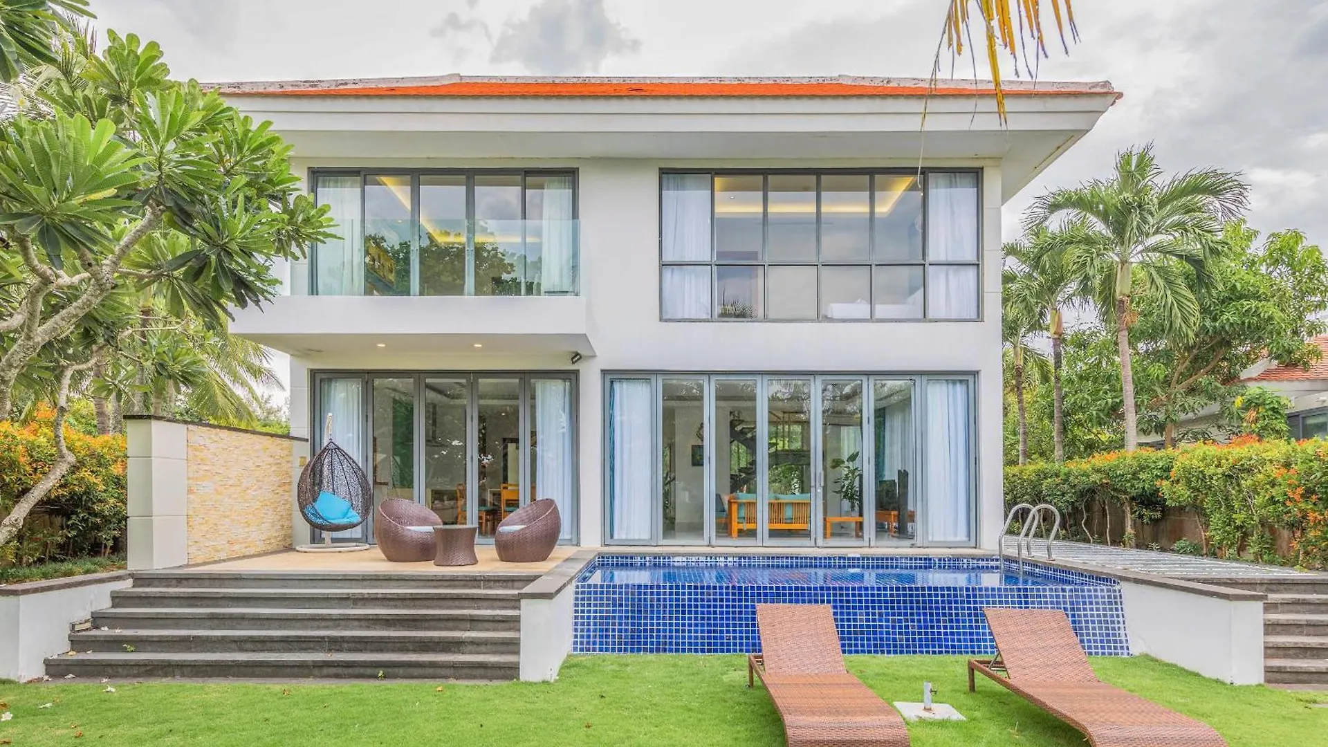 Ocean Villa - Idc White House Da Nang 0*,  Vietnam